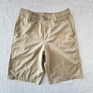 Under Armour Boy's Athletic Khaki Shorts GUC M/10/12
